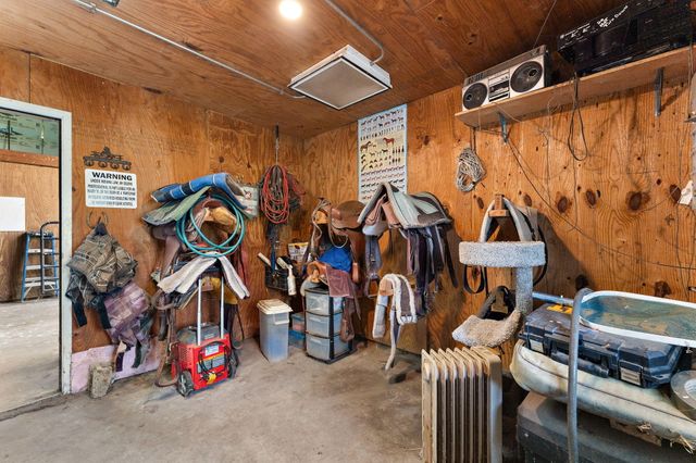 10792 N 600 E, Demotte, IN 46310