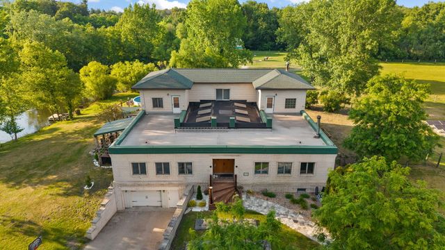 10792 N 600 E, Demotte, IN 46310