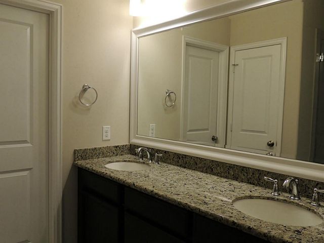 103 Kendrick Pines, The Woodlands, TX 77389