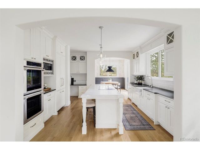 9231 Aspen Creek Way, Highlands Ranch, CO 80129