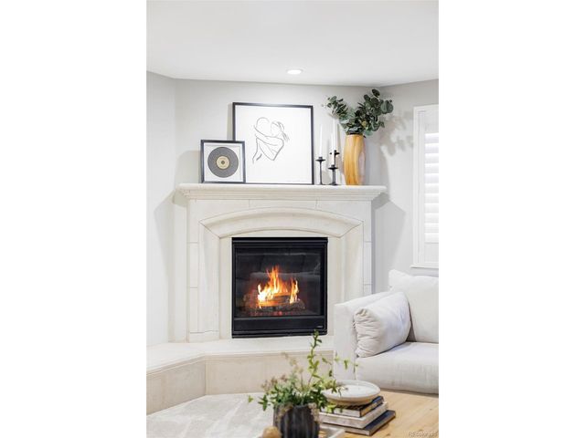 9231 Aspen Creek Way, Highlands Ranch, CO 80129