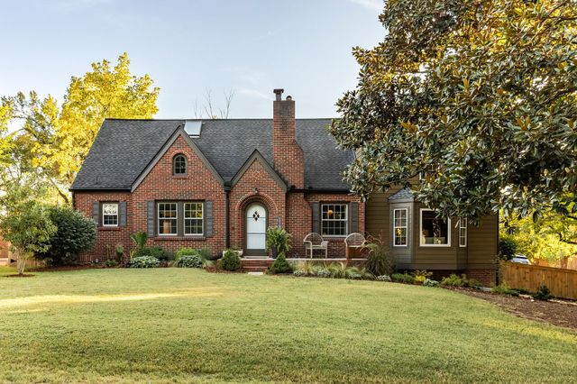 1116 Sunnymeade Dr, Nashville, TN 37216