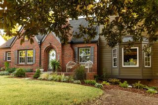1116 Sunnymeade Dr, Nashville, TN 37216