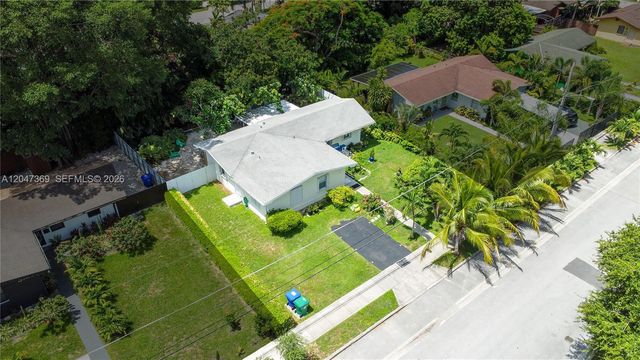 3750 Percival Ave, Miami, FL 33133