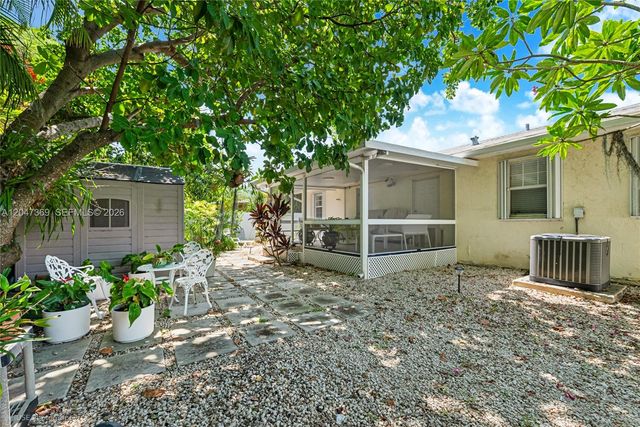 3750 Percival Ave, Miami, FL 33133