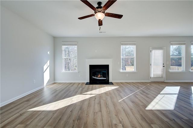 901 Kranston Drive, Locust Grove, GA 30248