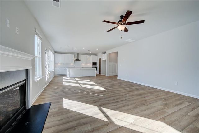 901 Kranston Drive, Locust Grove, GA 30248