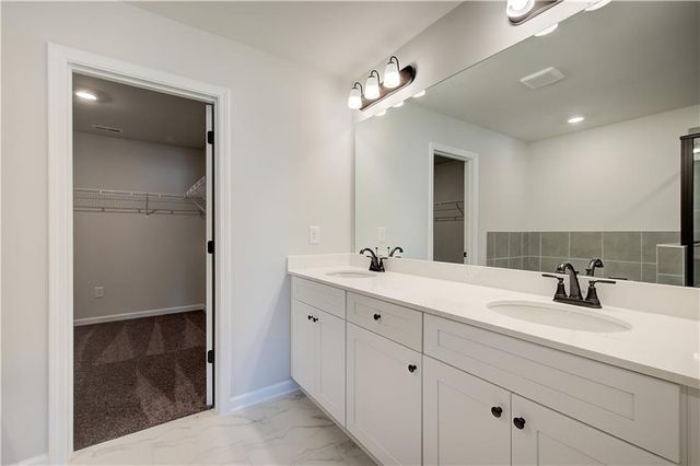 901 Kranston Drive, Locust Grove, GA 30248