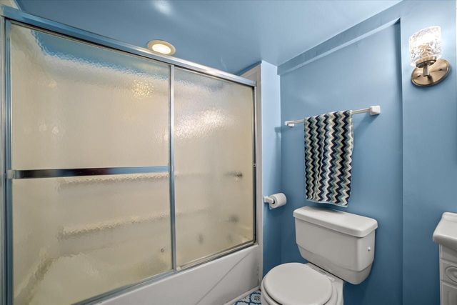 3343 E Ryan ROAD, Oak Creek, WI 53154