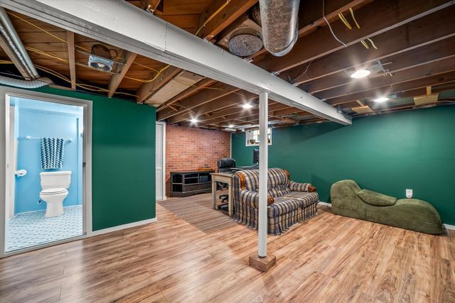 3343 E Ryan ROAD, Oak Creek, WI 53154