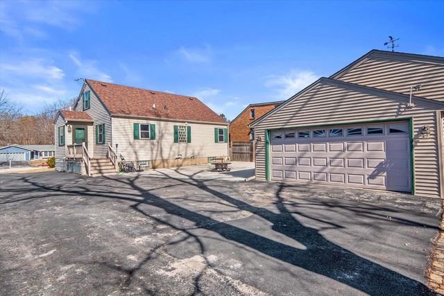 3343 E Ryan ROAD, Oak Creek, WI 53154