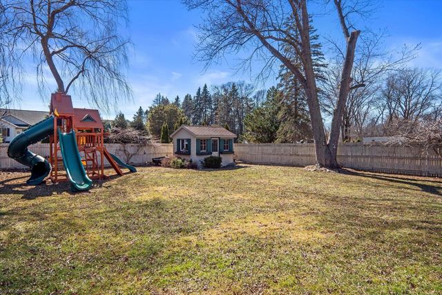 3343 E Ryan ROAD, Oak Creek, WI 53154