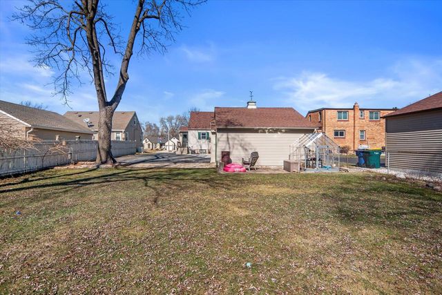 3343 E Ryan ROAD, Oak Creek, WI 53154