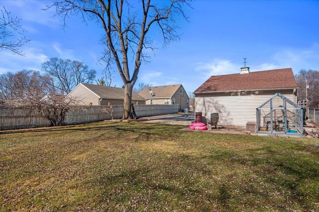 3343 E Ryan ROAD, Oak Creek, WI 53154
