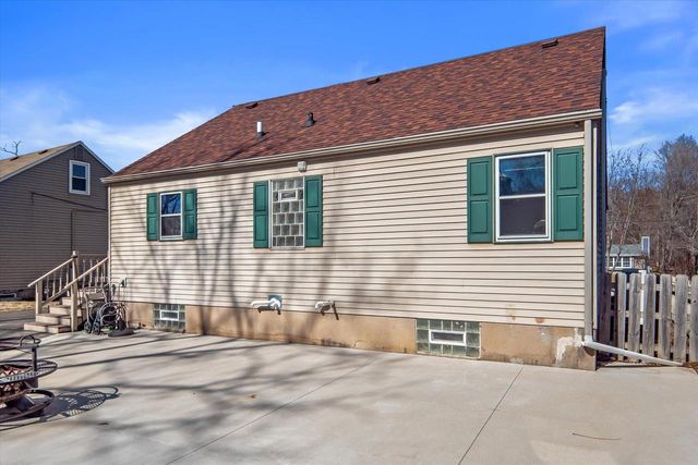 3343 E Ryan ROAD, Oak Creek, WI 53154