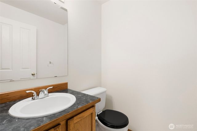 22703 SE 242nd Pl, Maple Valley, WA 98038
