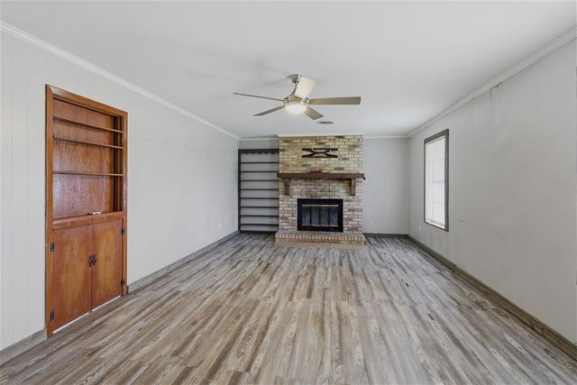 926 Theriot Road, Lake Charles, LA 70611