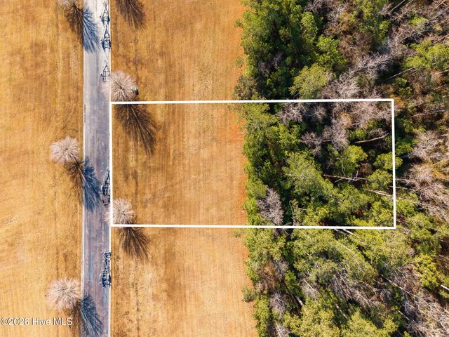 107 Bare Foot Court, Havelock, NC 28532