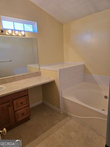 5420 Yellow pine Drive, Mcdonough, GA 30252