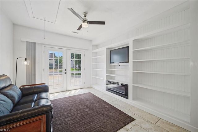 1229 Priscilla LN, Chesapeake, VA 23322
