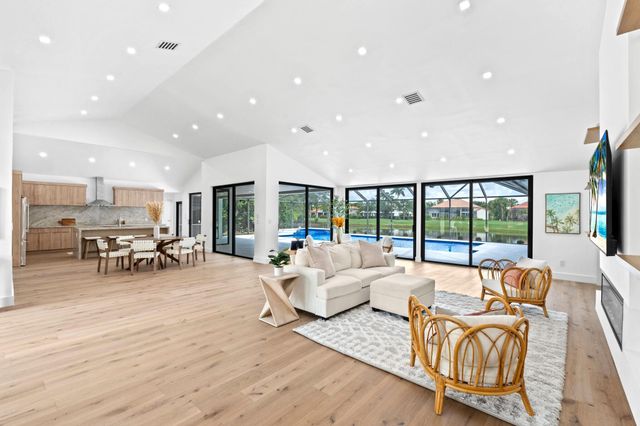 10803 Ashmont Drive, Boca Raton, FL 33498