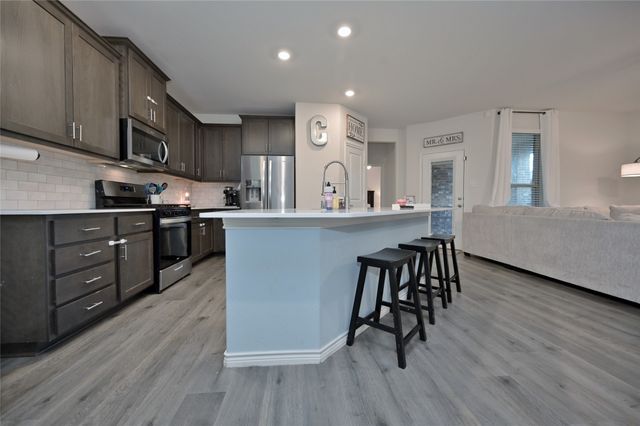 525 Liliana Lane, Anna, TX 75409