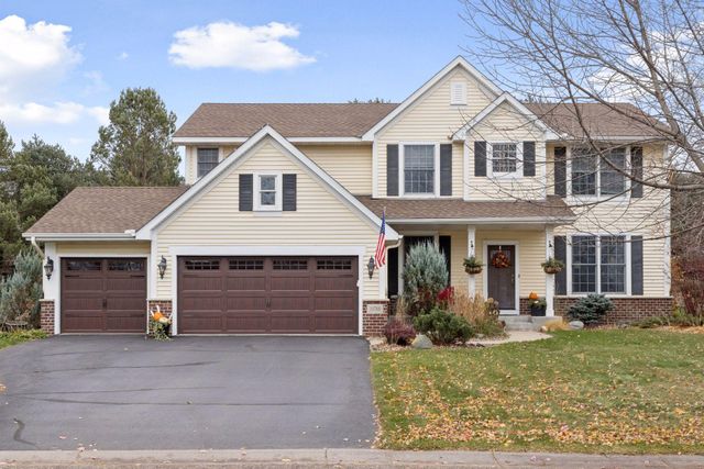 10766 Hawthorn Trail, Woodbury, MN 55129