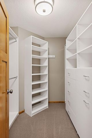 10766 Hawthorn Trail, Woodbury, MN 55129