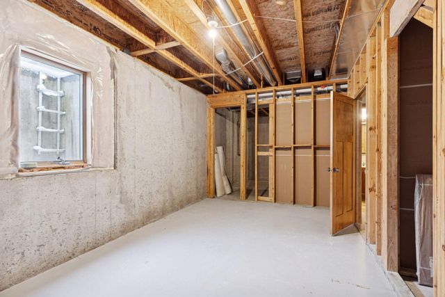 10766 Hawthorn Trail, Woodbury, MN 55129