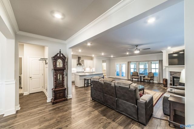 211 Maureen Drive SW, Madison, AL 35756