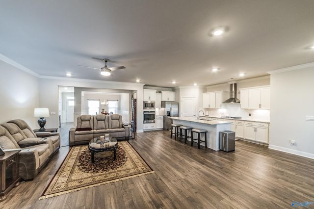 211 Maureen Drive SW, Madison, AL 35756