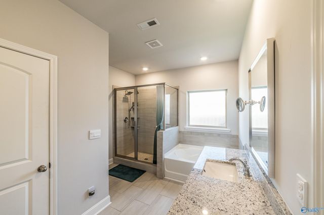 211 Maureen Drive SW, Madison, AL 35756