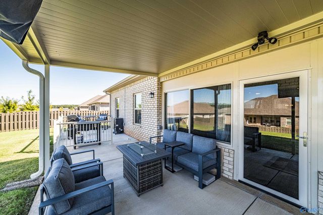 211 Maureen Drive SW, Madison, AL 35756