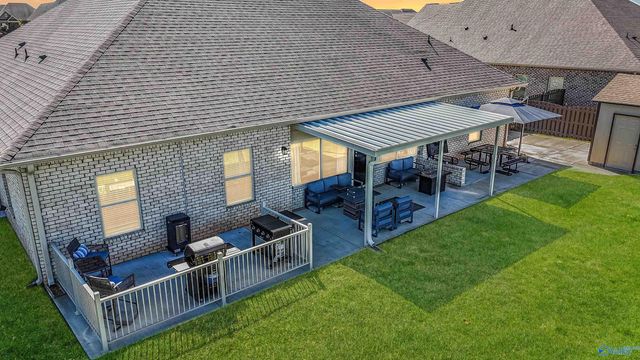 211 Maureen Drive SW, Madison, AL 35756