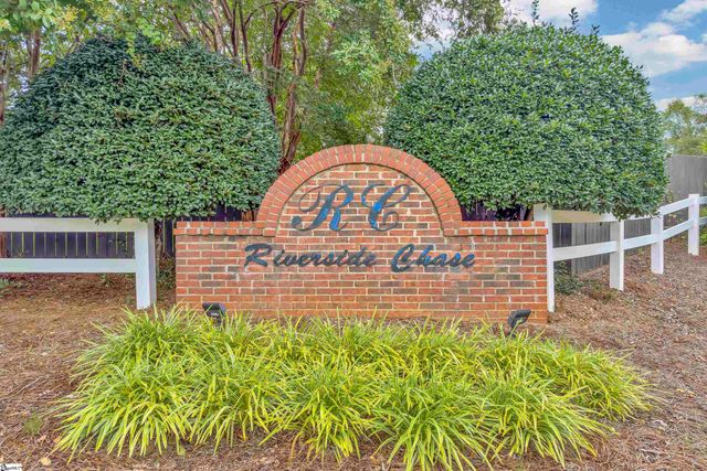 420 Riverside Chase Circle, Greer, SC 29650