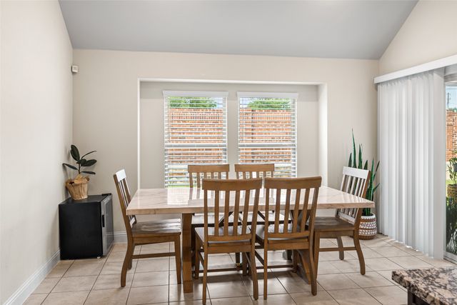 1514 Nighthawk Lane, Mansfield, TX 76063