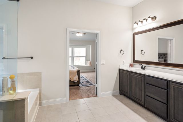 1514 Nighthawk Lane, Mansfield, TX 76063