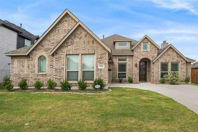 1514 Nighthawk Lane, Mansfield, TX 76063