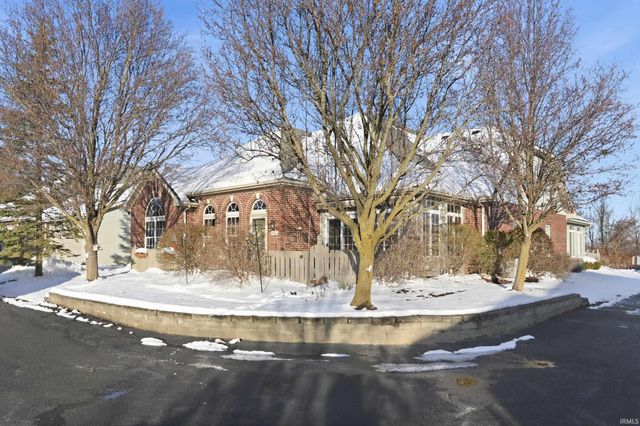 4221 Fieldbrook Pass, Fort Wayne, IN 46815