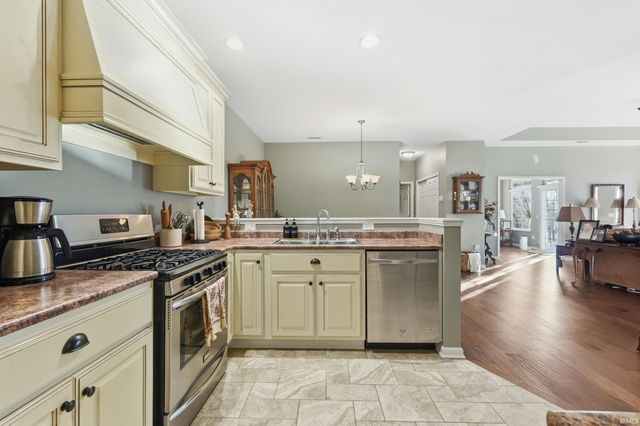 4221 Fieldbrook Pass, Fort Wayne, IN 46815