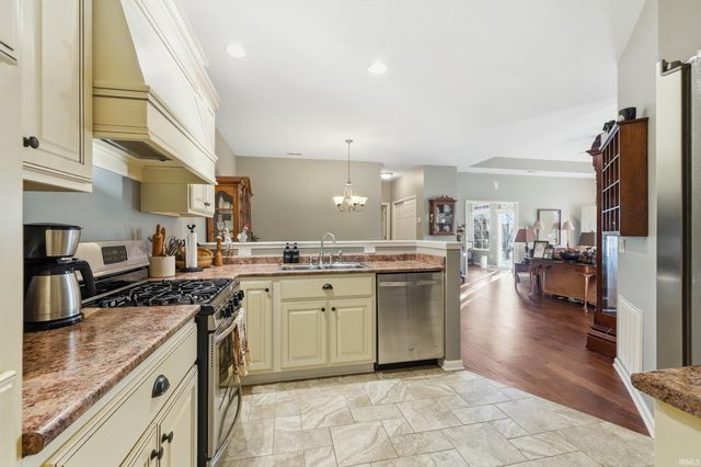 4221 Fieldbrook Pass, Fort Wayne, IN 46815