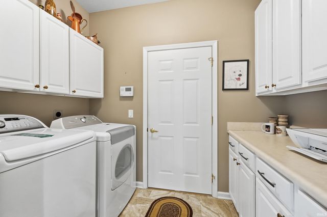 4221 Fieldbrook Pass, Fort Wayne, IN 46815