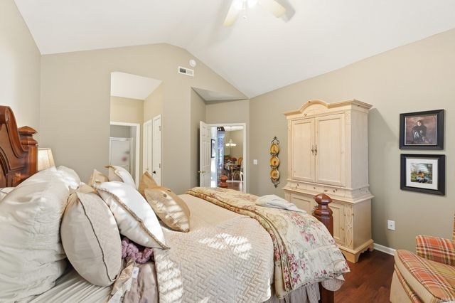 4221 Fieldbrook Pass, Fort Wayne, IN 46815