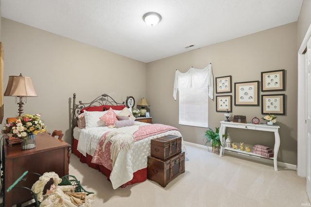 4221 Fieldbrook Pass, Fort Wayne, IN 46815