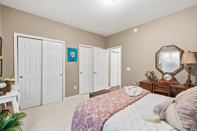 4221 Fieldbrook Pass, Fort Wayne, IN 46815