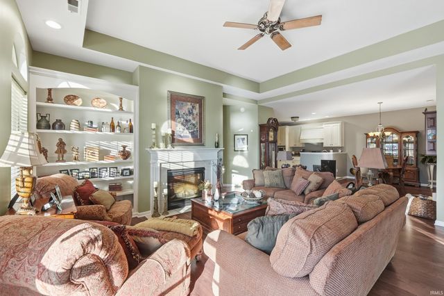 4221 Fieldbrook Pass, Fort Wayne, IN 46815