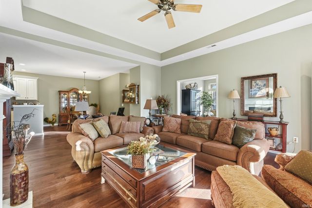 4221 Fieldbrook Pass, Fort Wayne, IN 46815