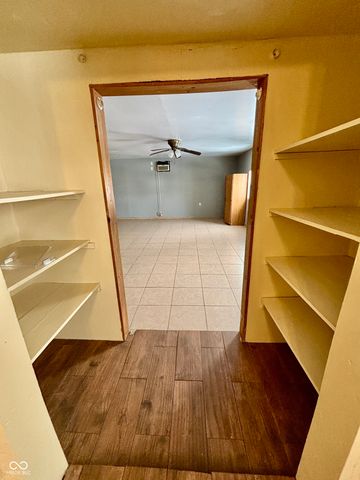 918 2nd Street, Covington, IN 47932