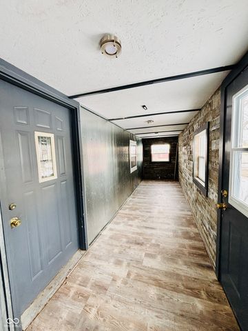 918 2nd Street, Covington, IN 47932