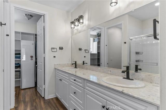 135 Neptune, Irvine, CA 92618